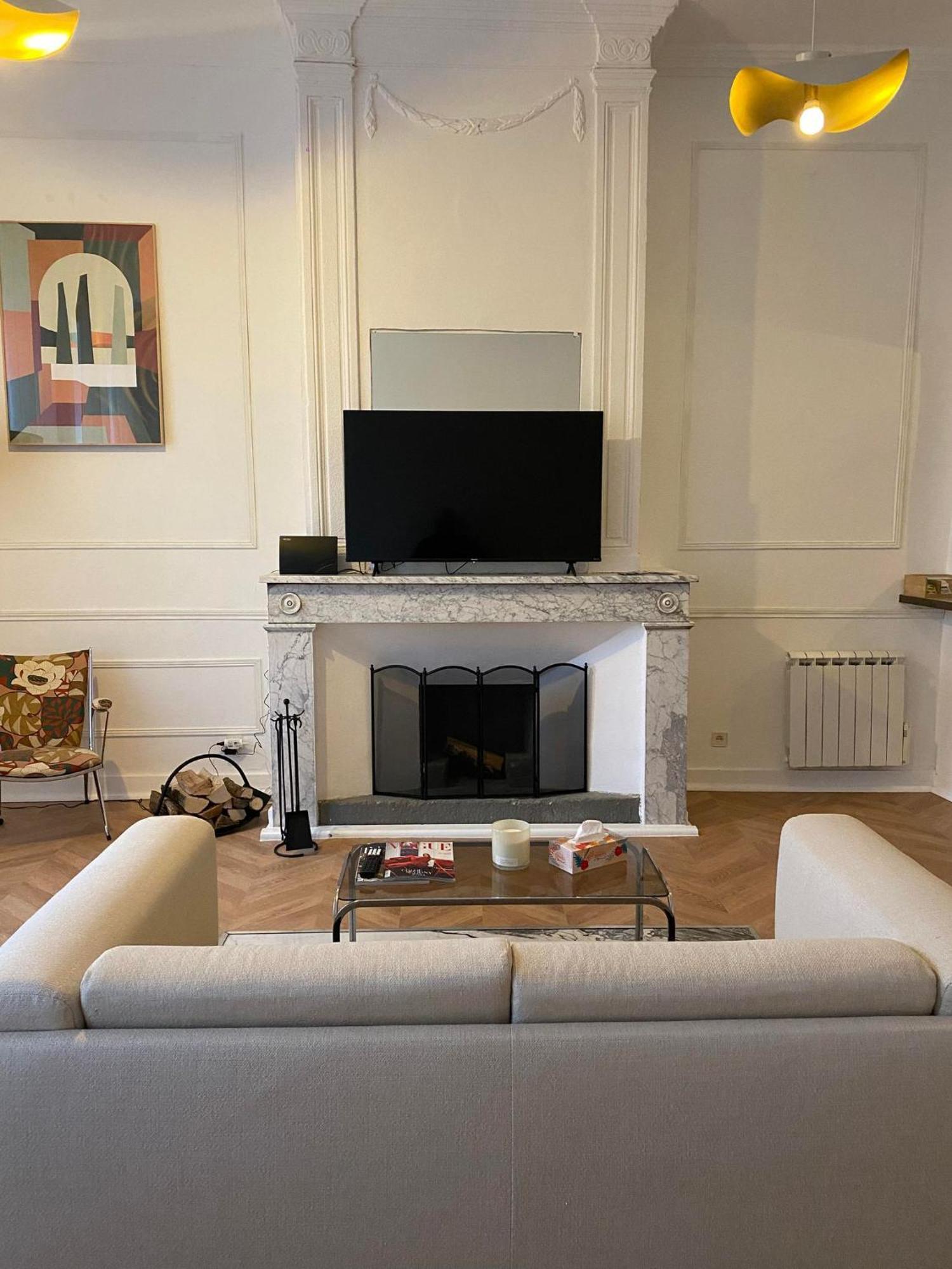 Appartement De Standing, Emplacement Ideal. Le Puy-en-Velay Luaran gambar